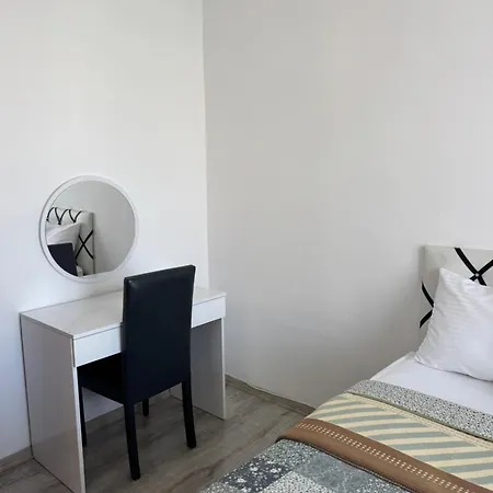 Ayshira Aparts-a Kemer