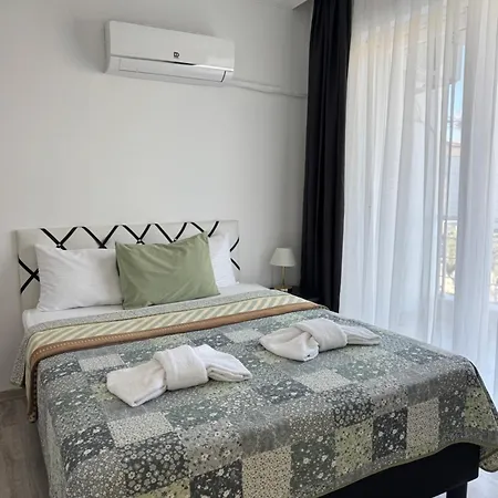 Ayshira Aparts-a Kemer