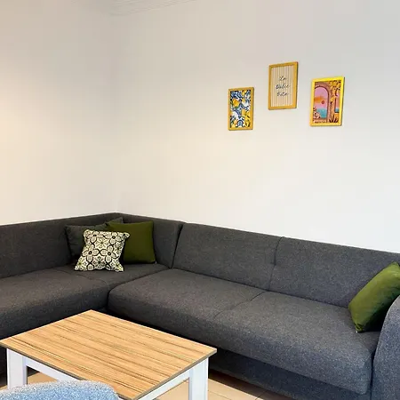 Ayshira Aparts Apartment *