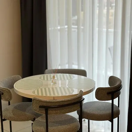 Appartement Ayshira Aparts *