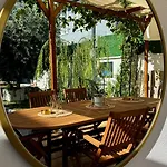 Apartament Ayshira Aparts-a