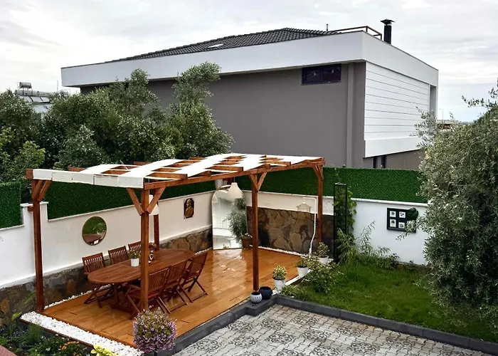 Ayshira Aparts * Κεμέρ